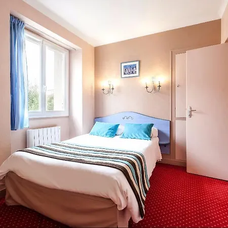 Logis Sandrina Hotel 2*