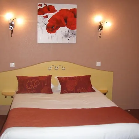 Logis Sandrina Hotel 2*